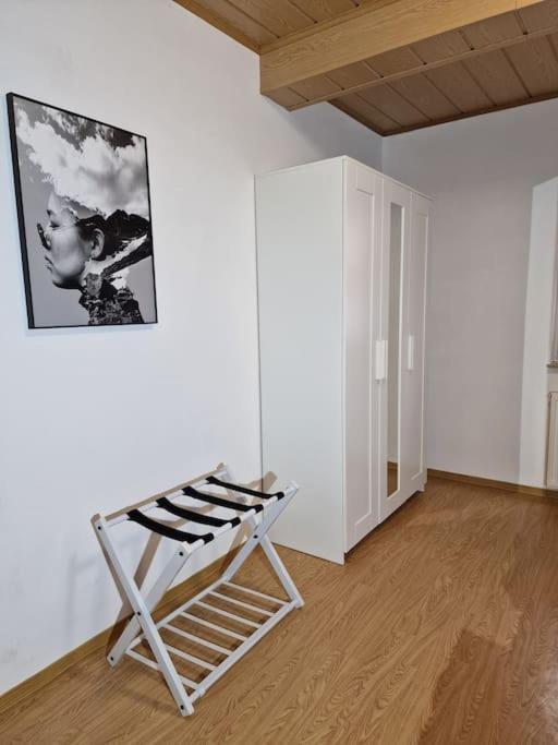 Grosszuegige Ferienwohnung 4+1 P. Büttelborn Exteriör bild
