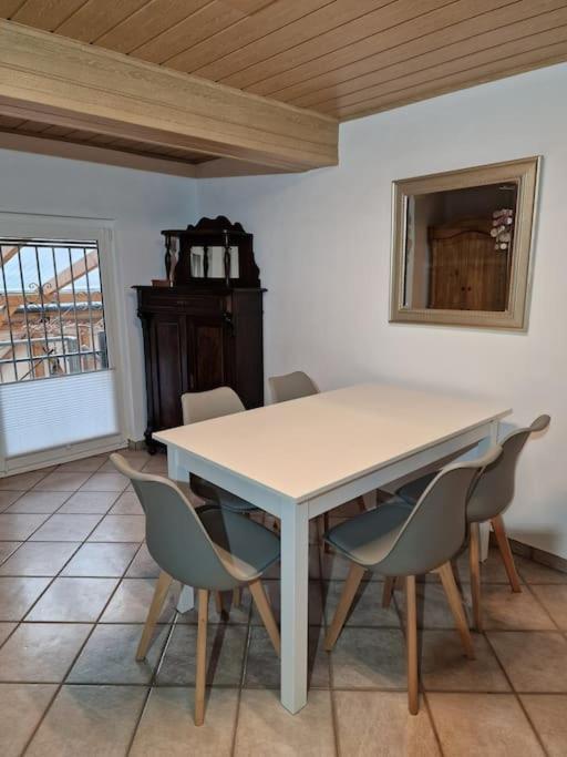 Grosszuegige Ferienwohnung 4+1 P. Büttelborn Exteriör bild